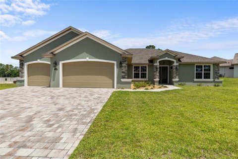 Villa ou maison à vendre à Dunnellon, Floride: 4 chambres, 199.65 m2 № 1689779 - photo 1