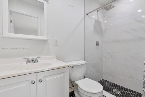 Снять в аренду виллу или дом в Майами-Гарденс, Флорида 3 спальни, 153.29м2, № 1956207 - фото 15