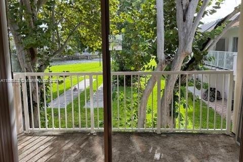 Снять в аренду кондоминиум в Майами, Флорида 2 спальни, 67.82м2, № 1944612 - фото 7