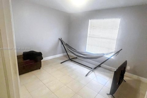 Touwnhouse à louer à Lake Worth, Floride: 2 chambres, 83.61 m2 № 2173579 - photo 12
