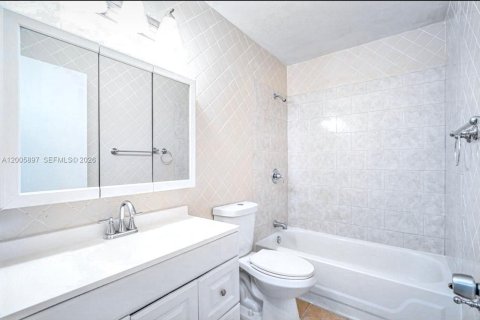 Touwnhouse à louer à Lake Worth, Floride: 2 chambres, 83.61 m2 № 2173579 - photo 16