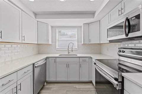 Купить виллу или дом в Порт-Ричи, Флорида 4 комнаты, 155.8м2, № 2428771 - фото 9