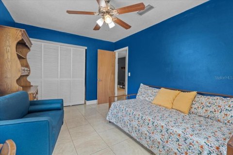 Casa en venta en Deltona, Florida, 4 dormitorios, 153.29 m2 № 1916195 - foto 17