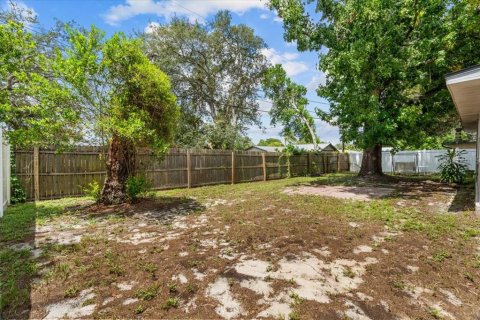 Casa en venta en Deltona, Florida, 4 dormitorios, 153.29 m2 № 1916195 - foto 23