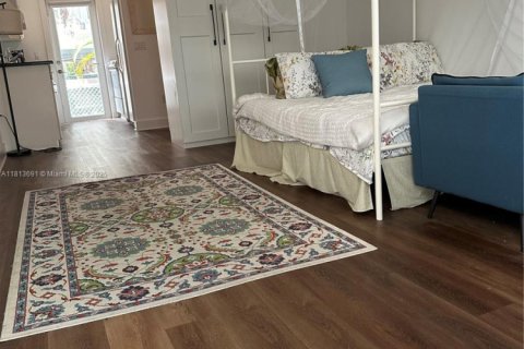 Copropriété à louer à Miami Beach, Floride: 40.88 m2 № 1979419 - photo 12