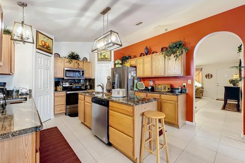 House in Leesburg, Florida 4 bedrooms, 197.79 sq.m. № 1734502 - photo 11