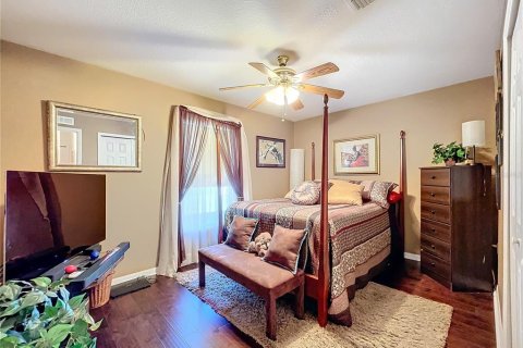 House in Leesburg, Florida 4 bedrooms, 197.79 sq.m. № 1734502 - photo 28