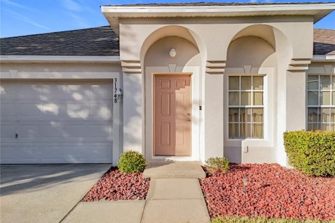 House in Leesburg, Florida 4 bedrooms, 197.79 sq.m. № 1734502 - photo 2
