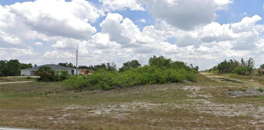 Land in Lehigh Acres, Florida № 2163929