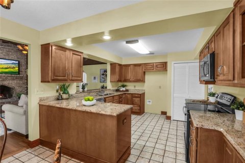 Villa ou maison à vendre à Maitland, Floride: 4 chambres, 348.76 m2 № 2122898 - photo 15