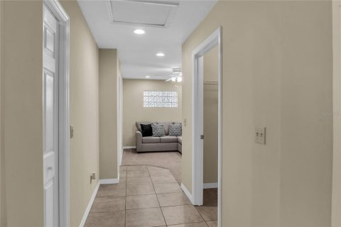 Villa ou maison à vendre à Maitland, Floride: 4 chambres, 348.76 m2 № 2122898 - photo 22