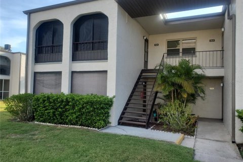 Condo à Seminole, Floride, 3 chambres № 2210828