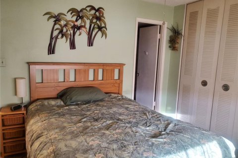 Copropriété à vendre à Seminole, Floride: 3 chambres, 102.19 m2 № 2210828 - photo 9