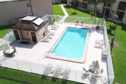 Copropriété à vendre à Seminole, Floride: 3 chambres, 102.19 m2 № 2210828 - photo 21