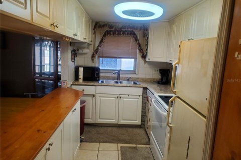 Copropriété à vendre à Seminole, Floride: 3 chambres, 102.19 m2 № 2210828 - photo 8