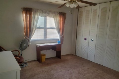 Copropriété à vendre à Seminole, Floride: 3 chambres, 102.19 m2 № 2210828 - photo 11