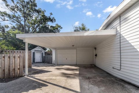 Villa ou maison à vendre à Tampa, Floride: 3 chambres, 232.44 m2 № 2205072 - photo 21
