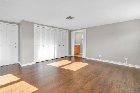 Villa ou maison à vendre à Tampa, Floride: 3 chambres, 232.44 m2 № 2205072 - photo 11