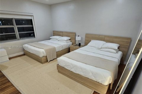 Copropriété à vendre à Miami Beach, Floride: 1 chambre, 55.74 m2 № 2154981 - photo 4