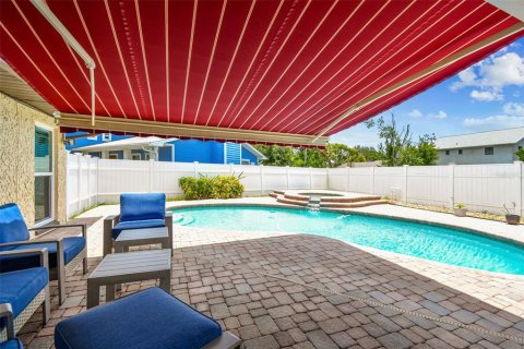 Casa en venta en Seminole, Florida, 3 dormitorios, 150.69 m2 № 1801574 - foto 27