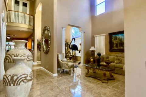 Casa en venta en Miramar, Florida, 6 dormitorios, 355.82 m2 № 2029631 - foto 2