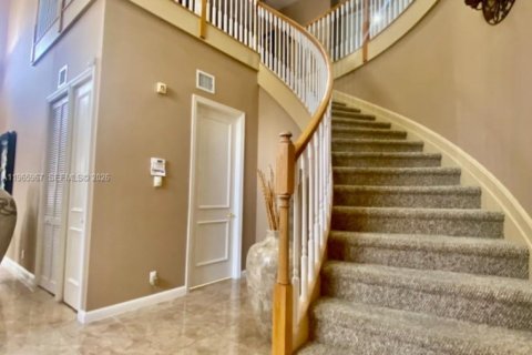 Casa en venta en Miramar, Florida, 6 dormitorios, 355.82 m2 № 2029631 - foto 27