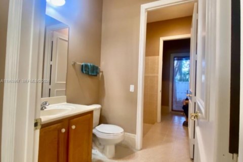 Casa en venta en Miramar, Florida, 6 dormitorios, 355.82 m2 № 2029631 - foto 20