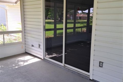 House in Leesburg, Florida 2 bedrooms, 121.33 sq.m. № 2165966 - photo 22