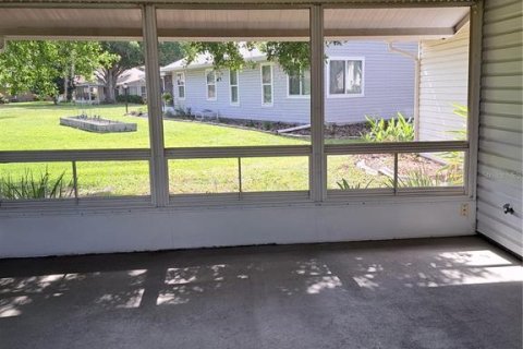 House in Leesburg, Florida 2 bedrooms, 121.33 sq.m. № 2165966 - photo 18
