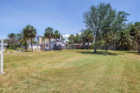 Terreno en venta en Saint Pete Beach, Florida № 1782593 - foto 1