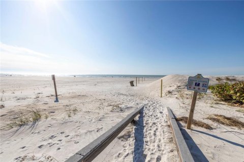Terreno en venta en Saint Pete Beach, Florida № 1782593 - foto 21