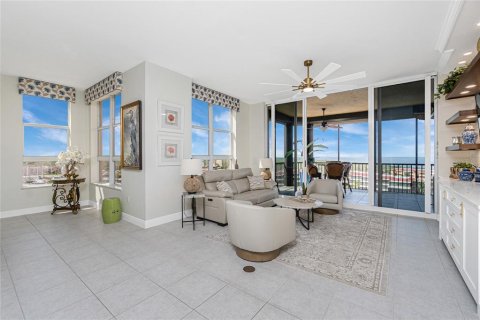Copropriété à louer à Punta Gorda, Floride: 3 chambres, 231.79 m2 № 2125870 - photo 4