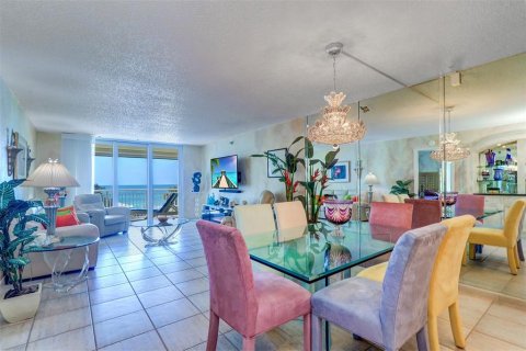 Copropriété à vendre à Indian Rocks Beach, Floride: 3 chambres, 142.14 m2 № 1679116 - photo 3