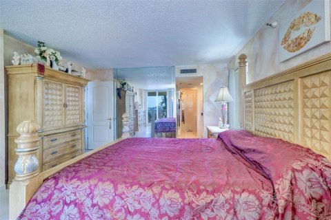 Copropriété à vendre à Indian Rocks Beach, Floride: 3 chambres, 142.14 m2 № 1679116 - photo 22