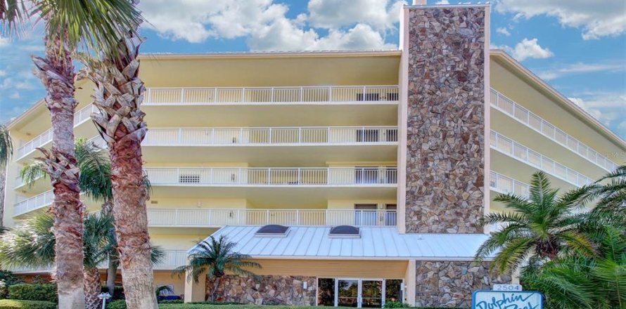 Condo à Indian Rocks Beach, Floride, 3 chambres  № 1679116