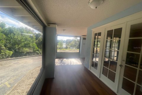 Propiedad comercial en venta en Altamonte Springs, Florida, 224.73 m2 № 539711 - foto 16
