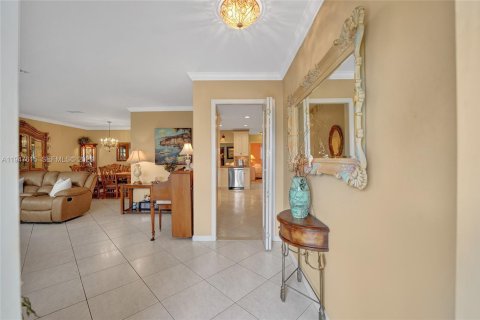 Villa ou maison à vendre à Dania Beach, Floride: 4 chambres, 157.93 m2 № 2003715 - photo 12