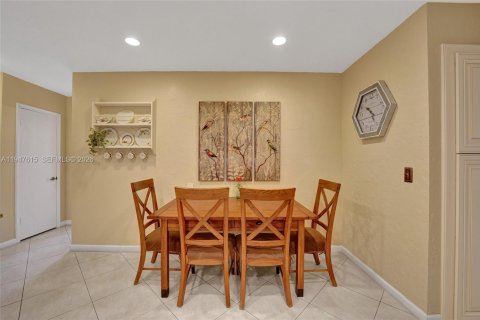 Villa ou maison à vendre à Dania Beach, Floride: 4 chambres, 157.93 m2 № 2003715 - photo 27