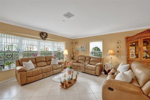 Villa ou maison à vendre à Dania Beach, Floride: 4 chambres, 157.93 m2 № 2003715 - photo 17