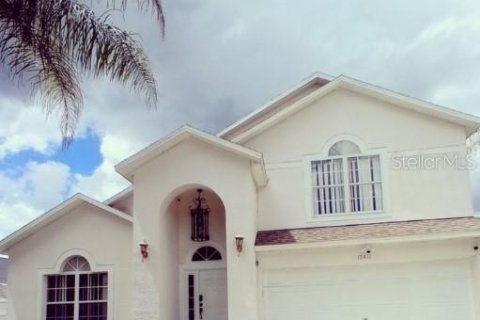 House in Clermont, Florida 4 bedrooms, 224.27 sq.m. № 2354354