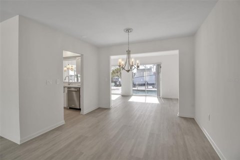 Купить виллу или дом в Нокомис, Флорида 4 комнаты, 159.98м2, № 2117755 - фото 17