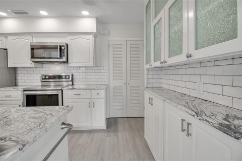 Купить виллу или дом в Нокомис, Флорида 4 комнаты, 159.98м2, № 2117755 - фото 30