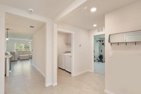 Casa en venta en Parrish, Florida, 4 dormitorios, 169.73 m2 № 1914607 - foto 6