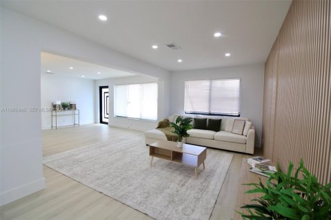 House in Pompano Beach, Florida 3 bedrooms, 132.39 sq.m. № 2049846 - photo 24