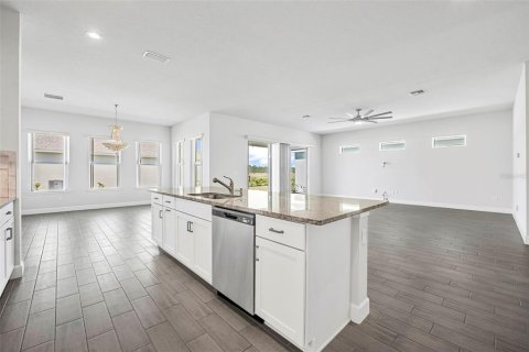Villa ou maison à vendre à Daytona Beach, Floride: 4 chambres, 236.16 m2 № 1733817 - photo 8