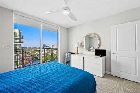 Condo in Fort Lauderdale, Florida, 2 bedrooms  № 2011322 - photo 11