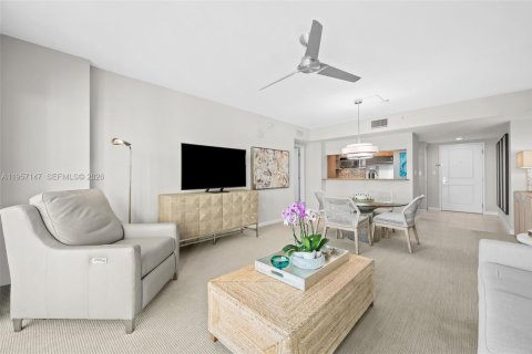 Condo in Fort Lauderdale, Florida, 2 bedrooms  № 2011322 - photo 3