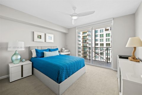 Condo in Fort Lauderdale, Florida, 2 bedrooms  № 2011322 - photo 12
