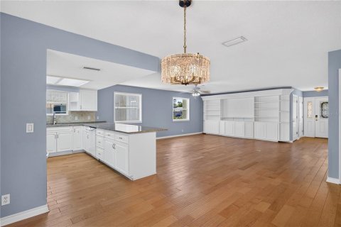 Duplex in Ormond Beach, Florida 4 bedrooms, 245.26 sq.m. № 2199625 - photo 11