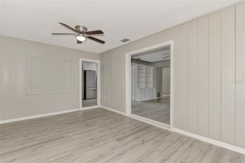 House in Sarasota, Florida 2 bedrooms, 101.36 sq.m. № 2210826 - photo 19